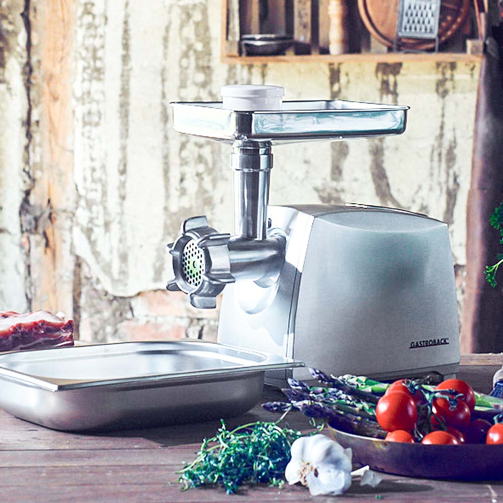 Electronically regulated motor (2000 watt max.) in diecast aluminum housing