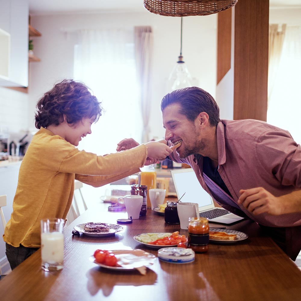 4 toasts for the whole family in no time